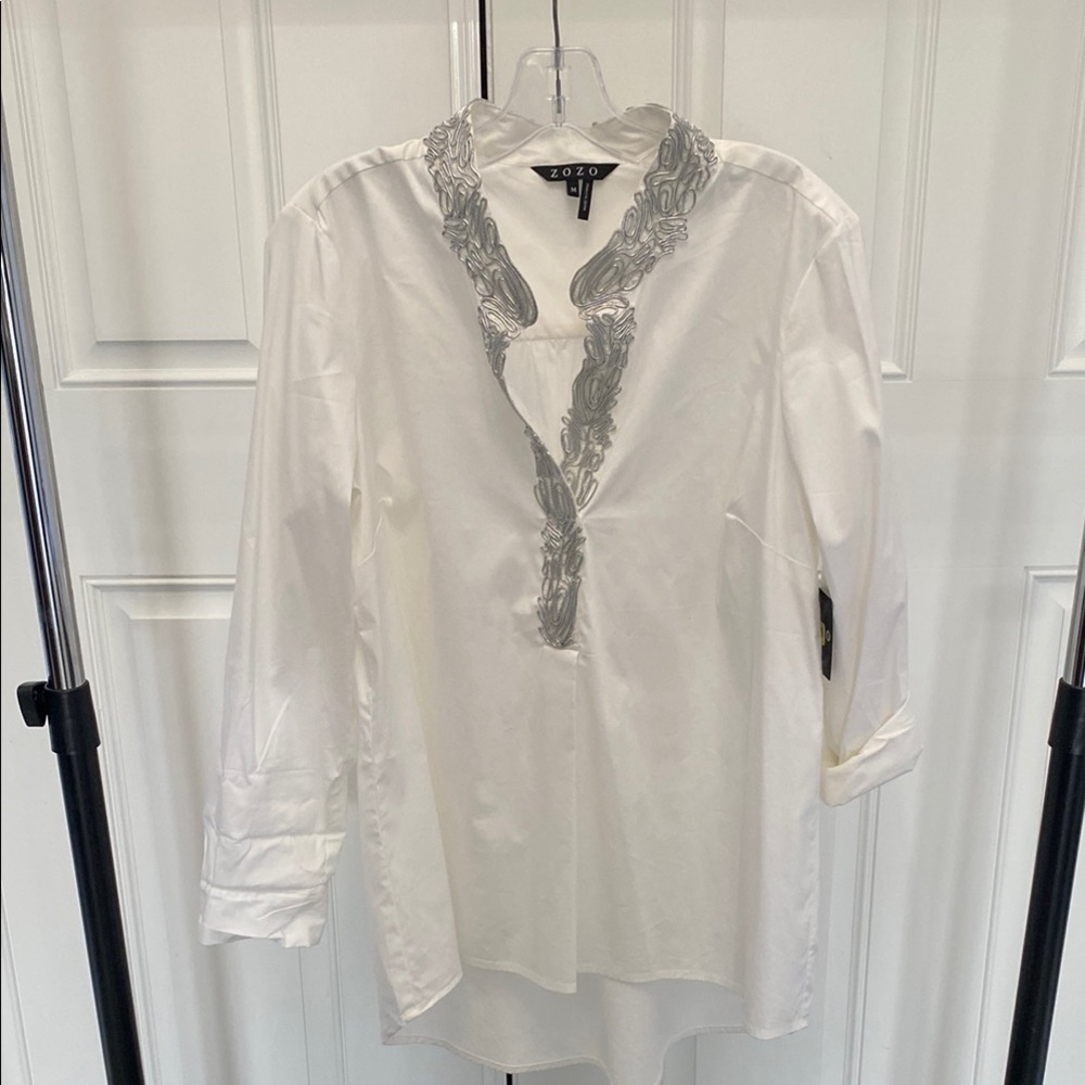 Zozo White Blouse with Silver Embroidery